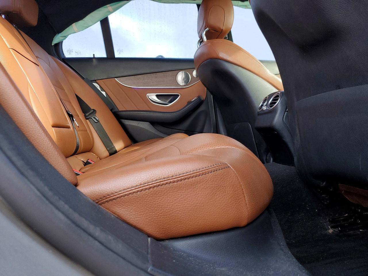 Mercedes-Benz C-Class 300