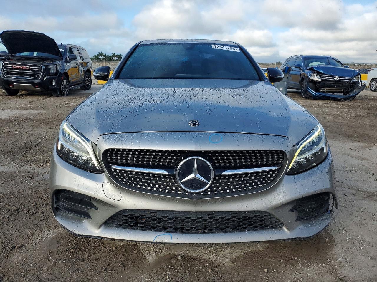 Mercedes-Benz C-Class 300