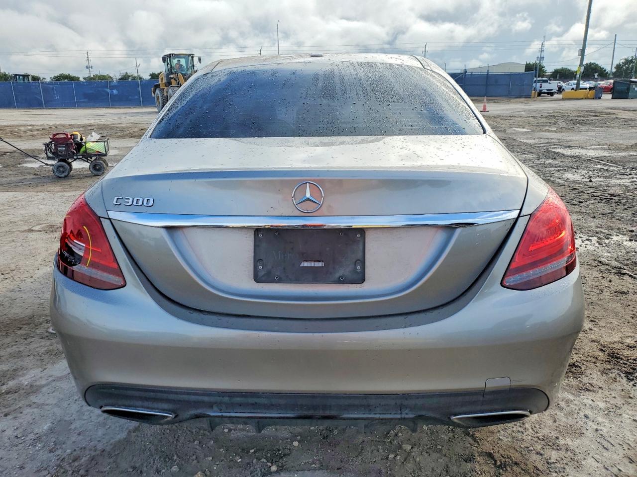 Mercedes-Benz C-Class 300