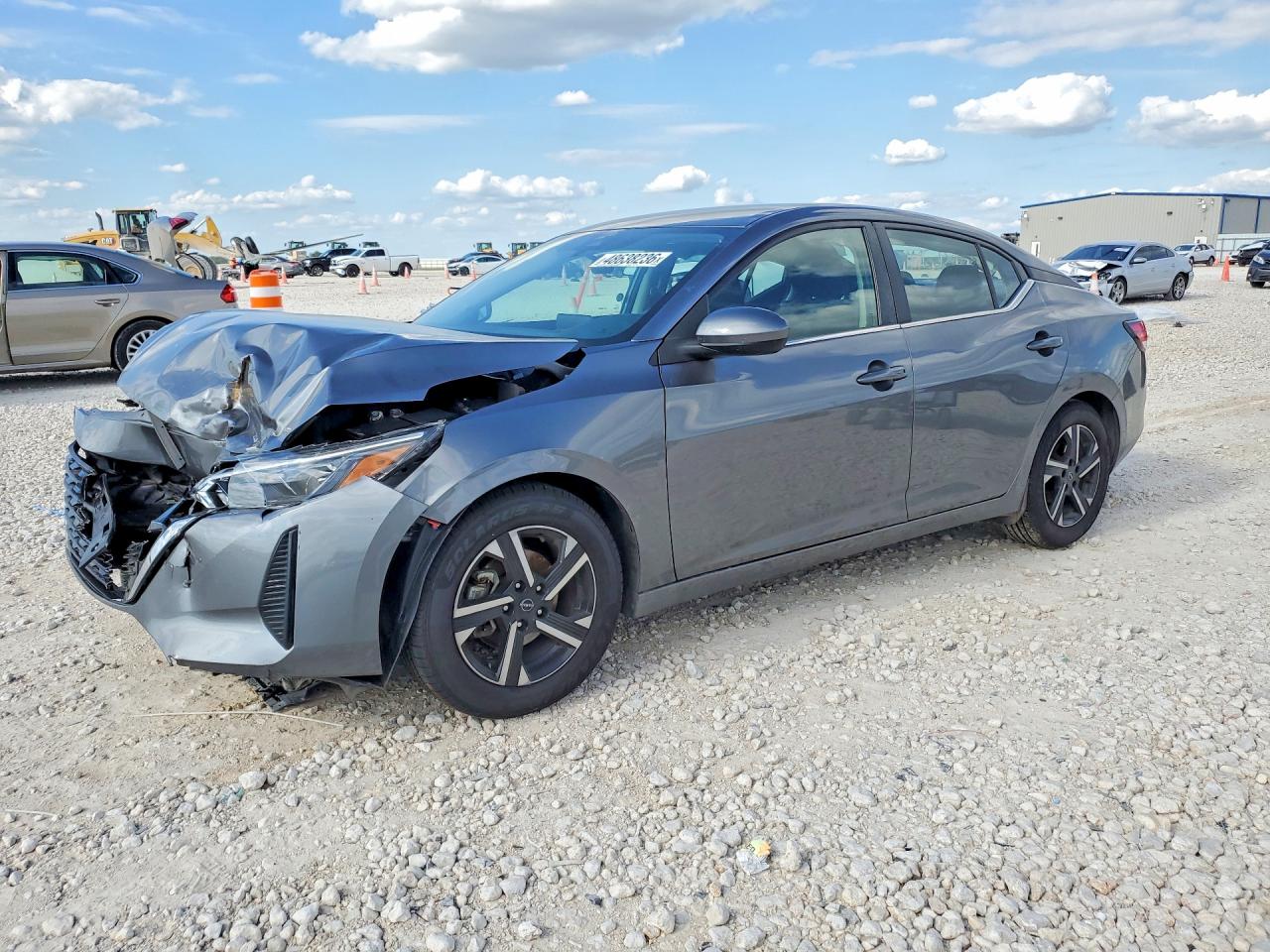 Salvage Nissan Sentra Image