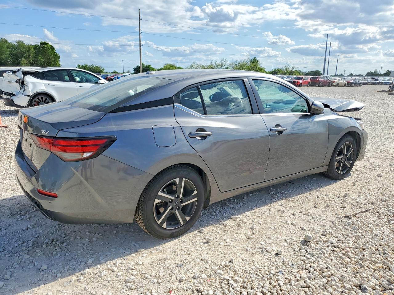 Nissan Sentra Sv