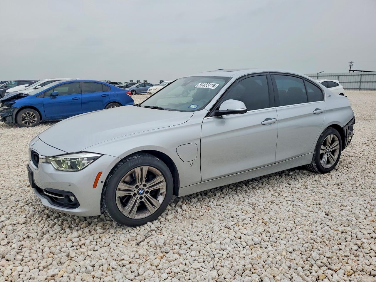 Salvage BMW 3 Series Image