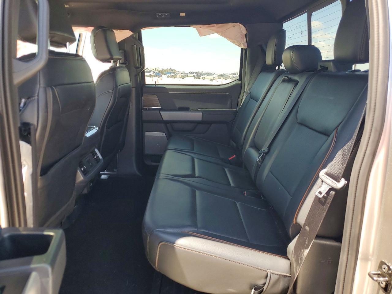 Ford F-150 Lariat