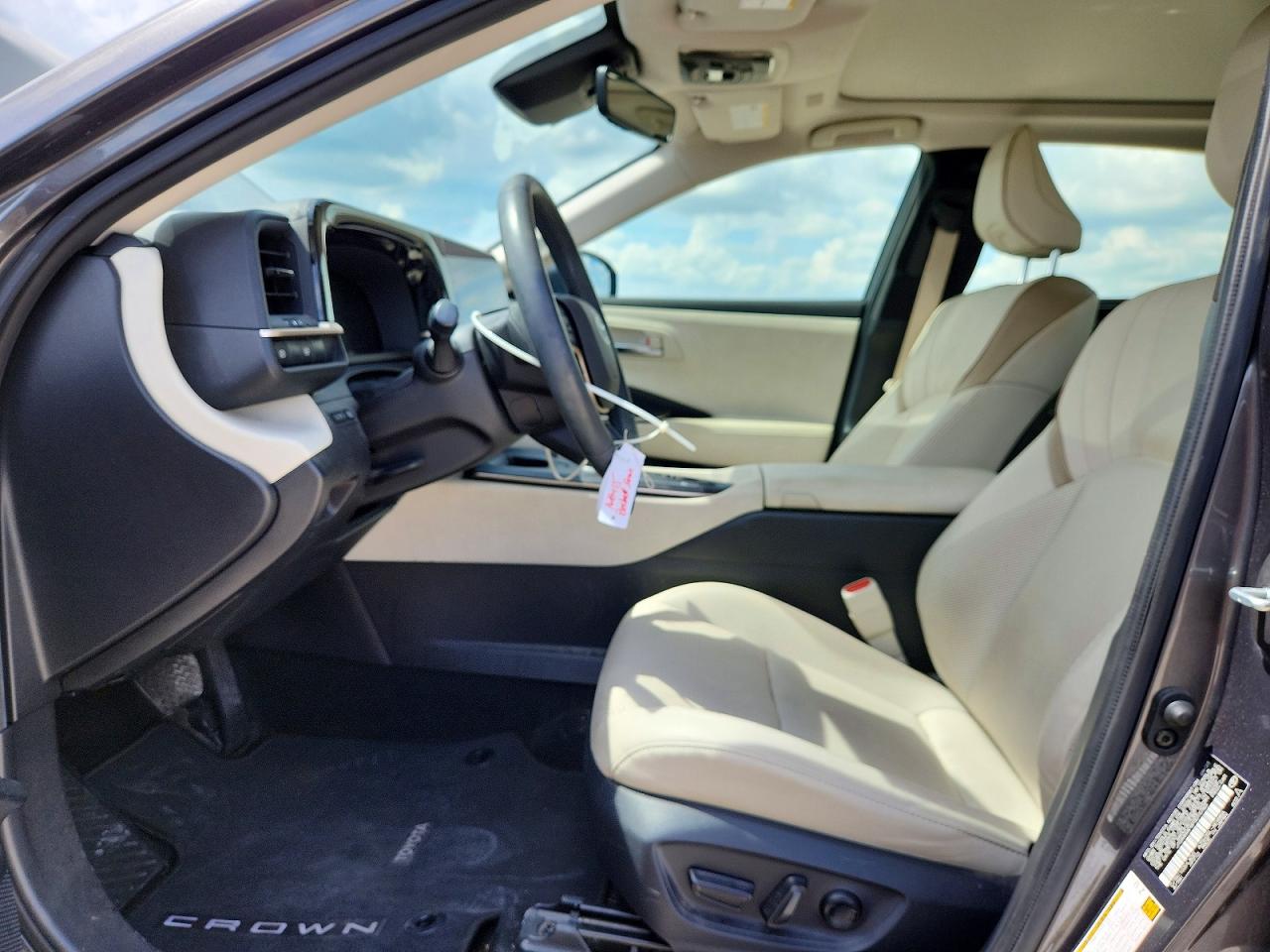 Toyota Crown Limited