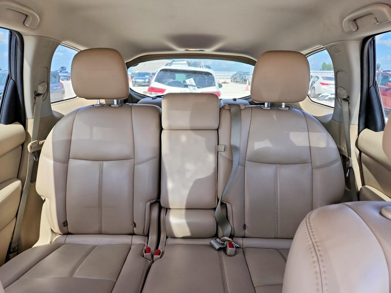 Nissan Pathfinder Sl