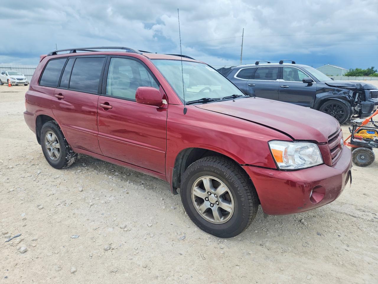 Toyota Highlander Base