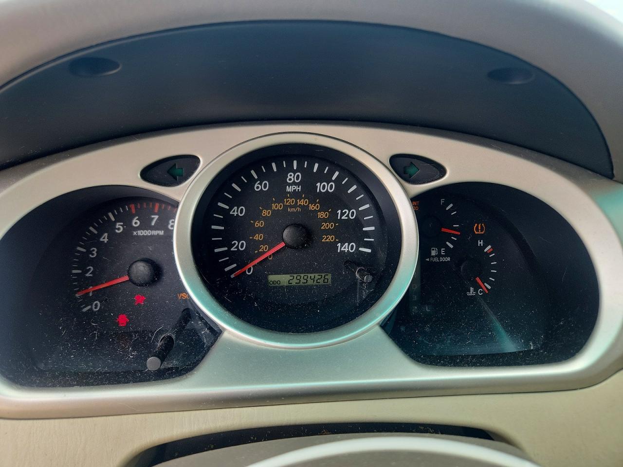 Toyota Highlander Base