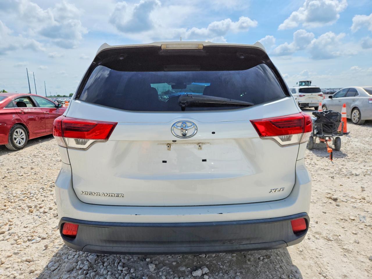 Toyota Highlander Xle