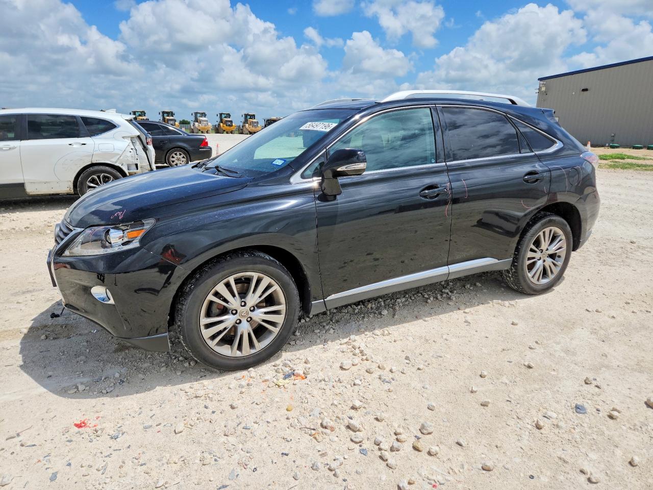 Salvage Lexus RX Image