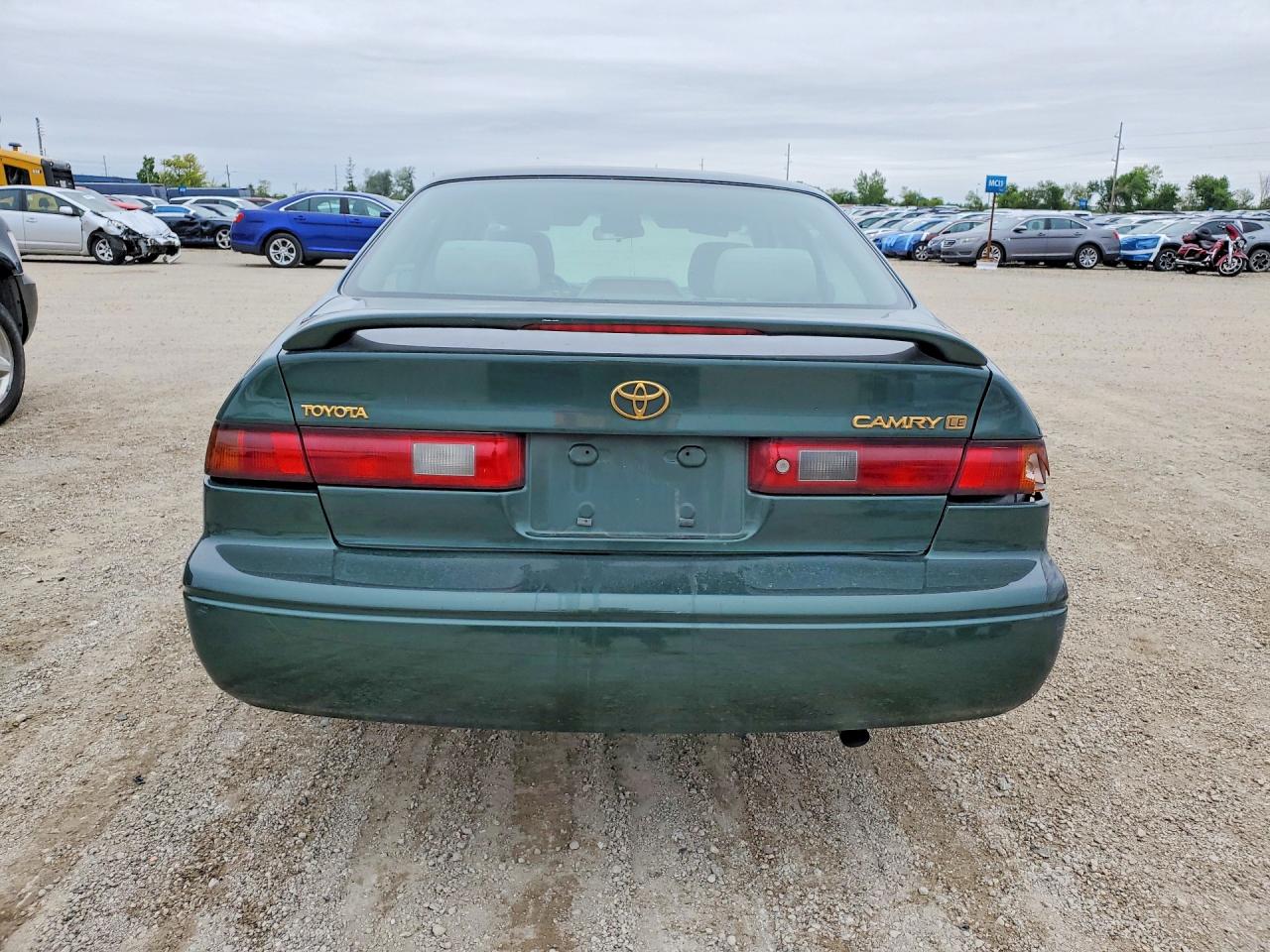 Toyota Camry Le