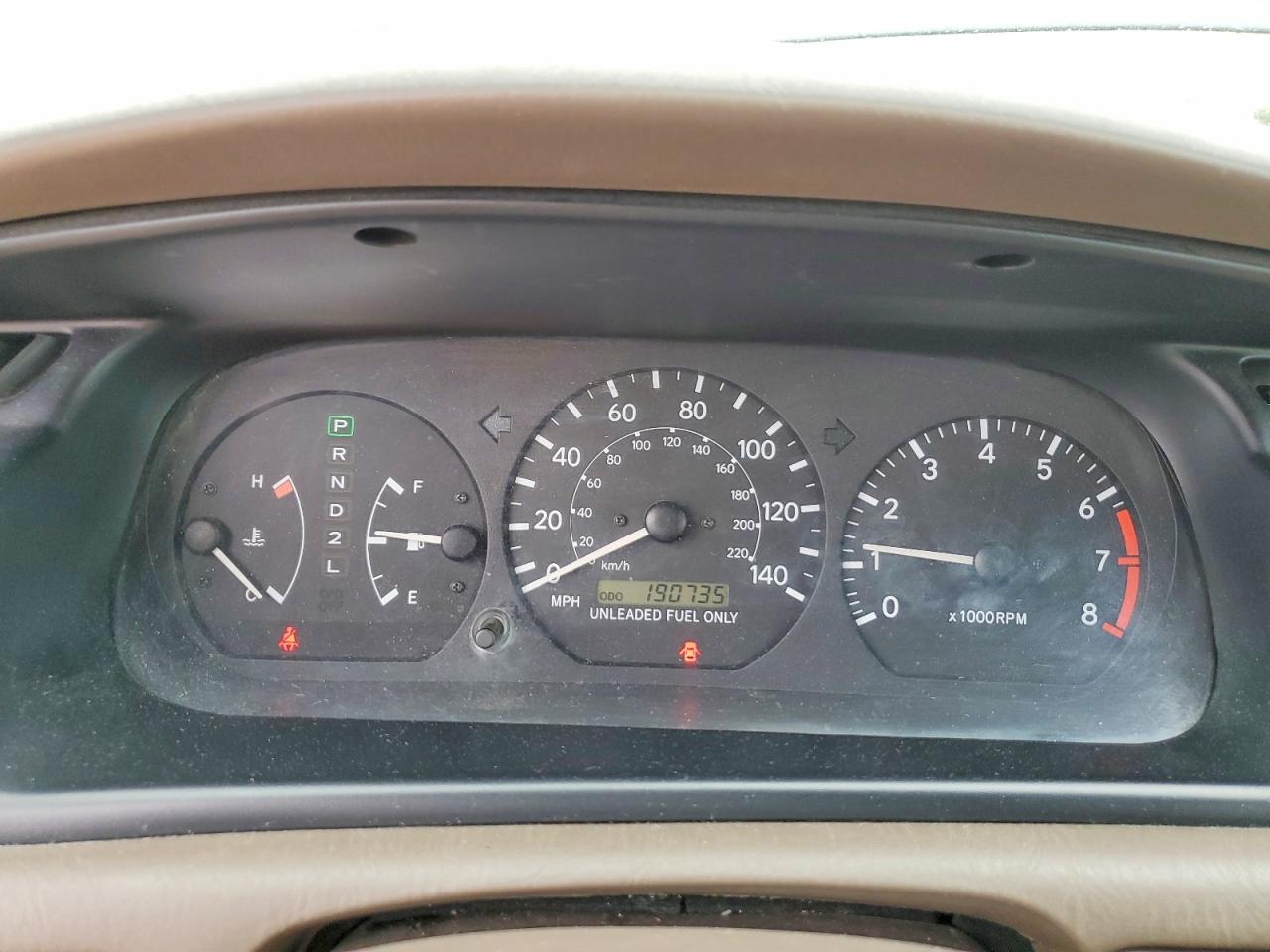 Toyota Camry Le