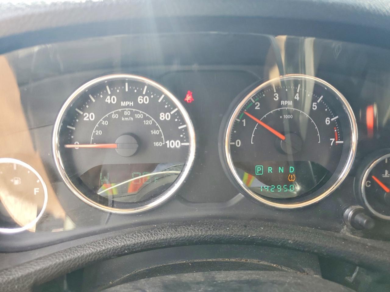 Jeep Wrangler Sahara