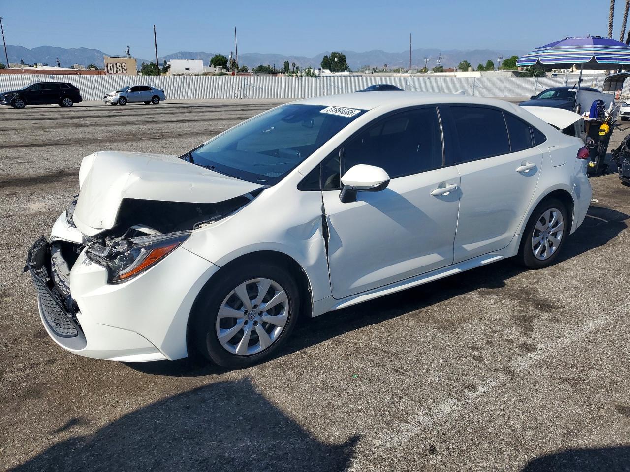 Salvage Toyota Corolla Image