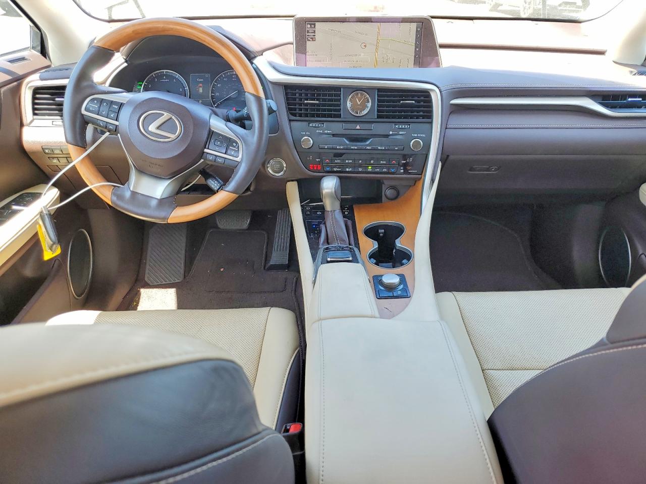 Lexus RX Base