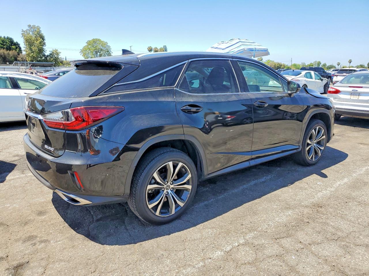 Lexus RX Base