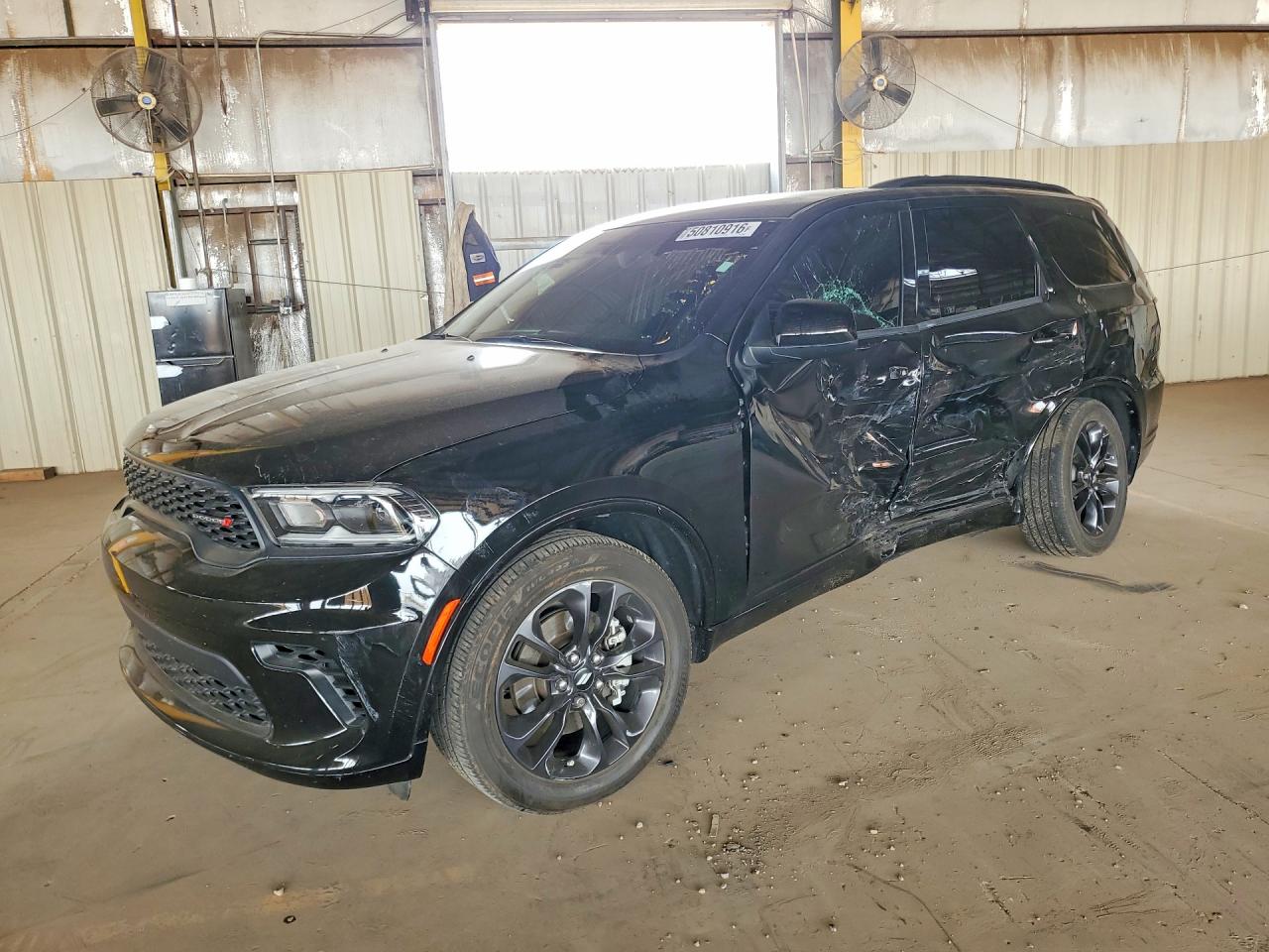 Salvage Dodge Durango Image