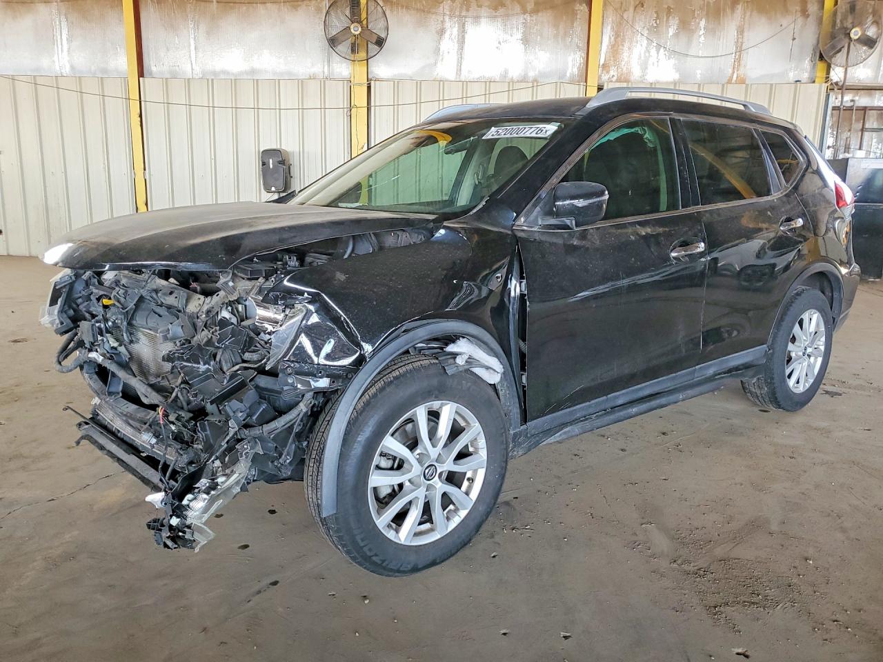 Salvage Nissan Rogue Image