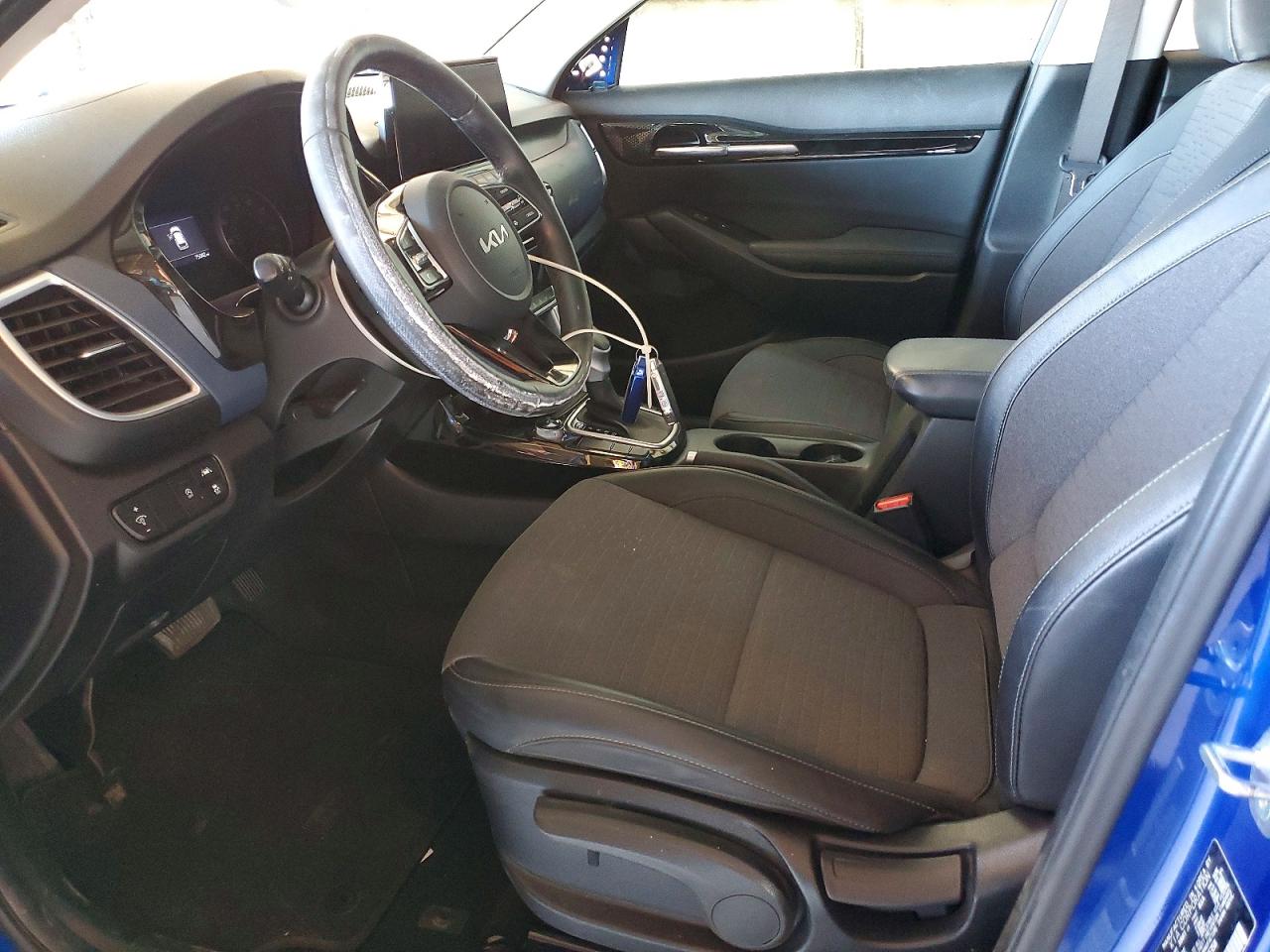 Kia Seltos S