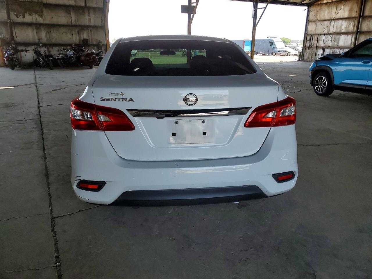Nissan Sentra S