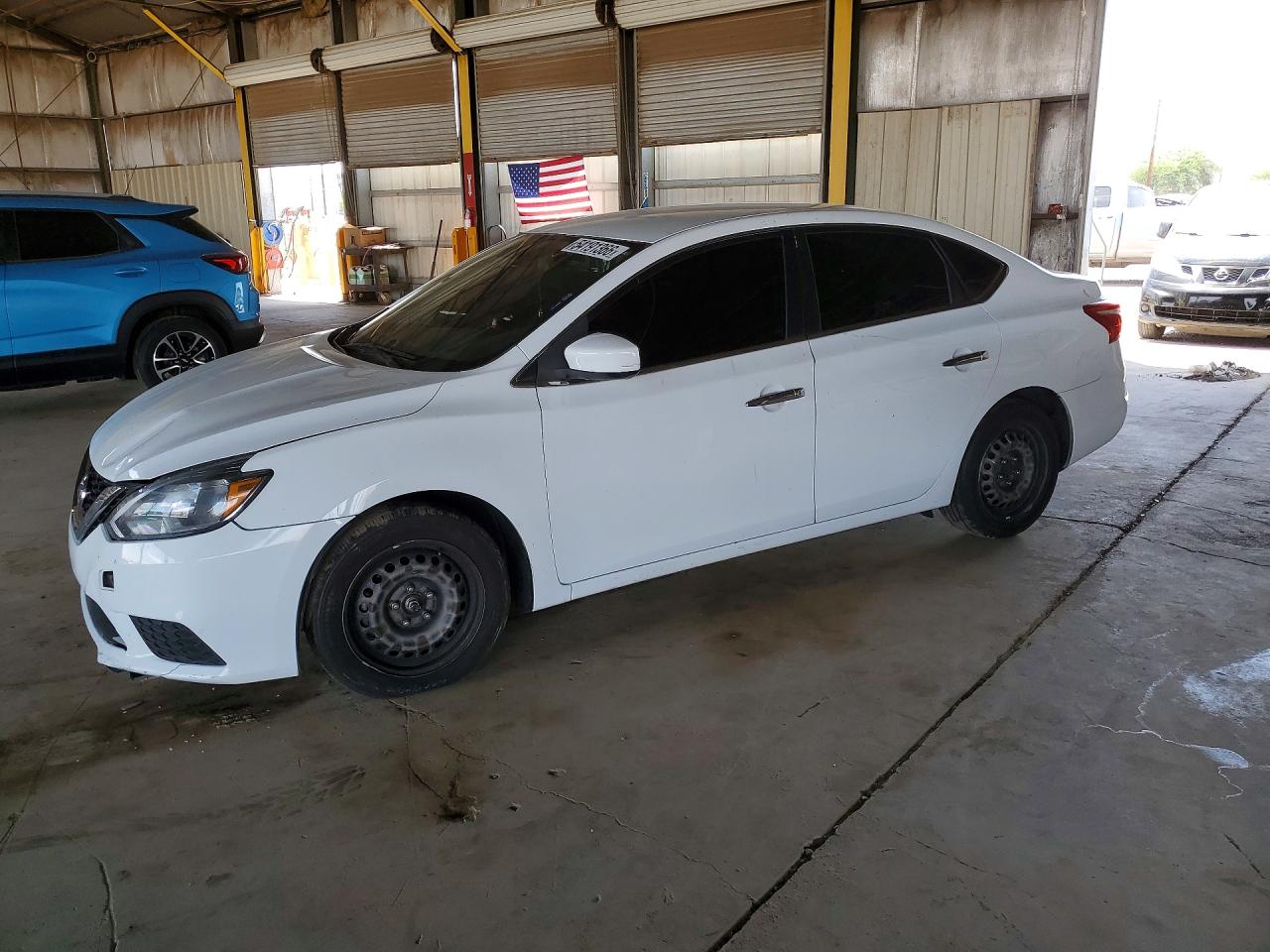 Salvage Nissan Sentra Image