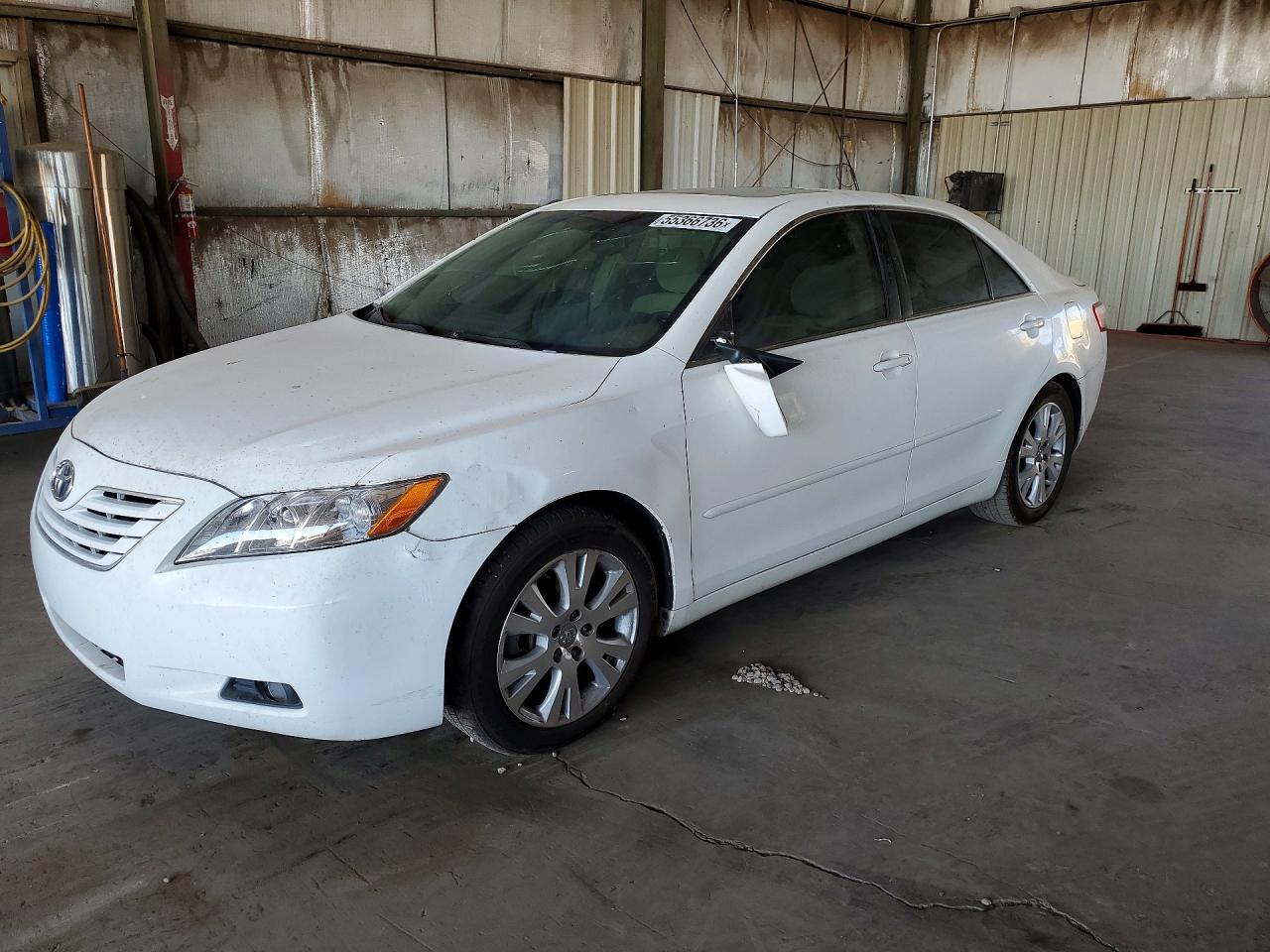 Salvage Toyota Camry Image