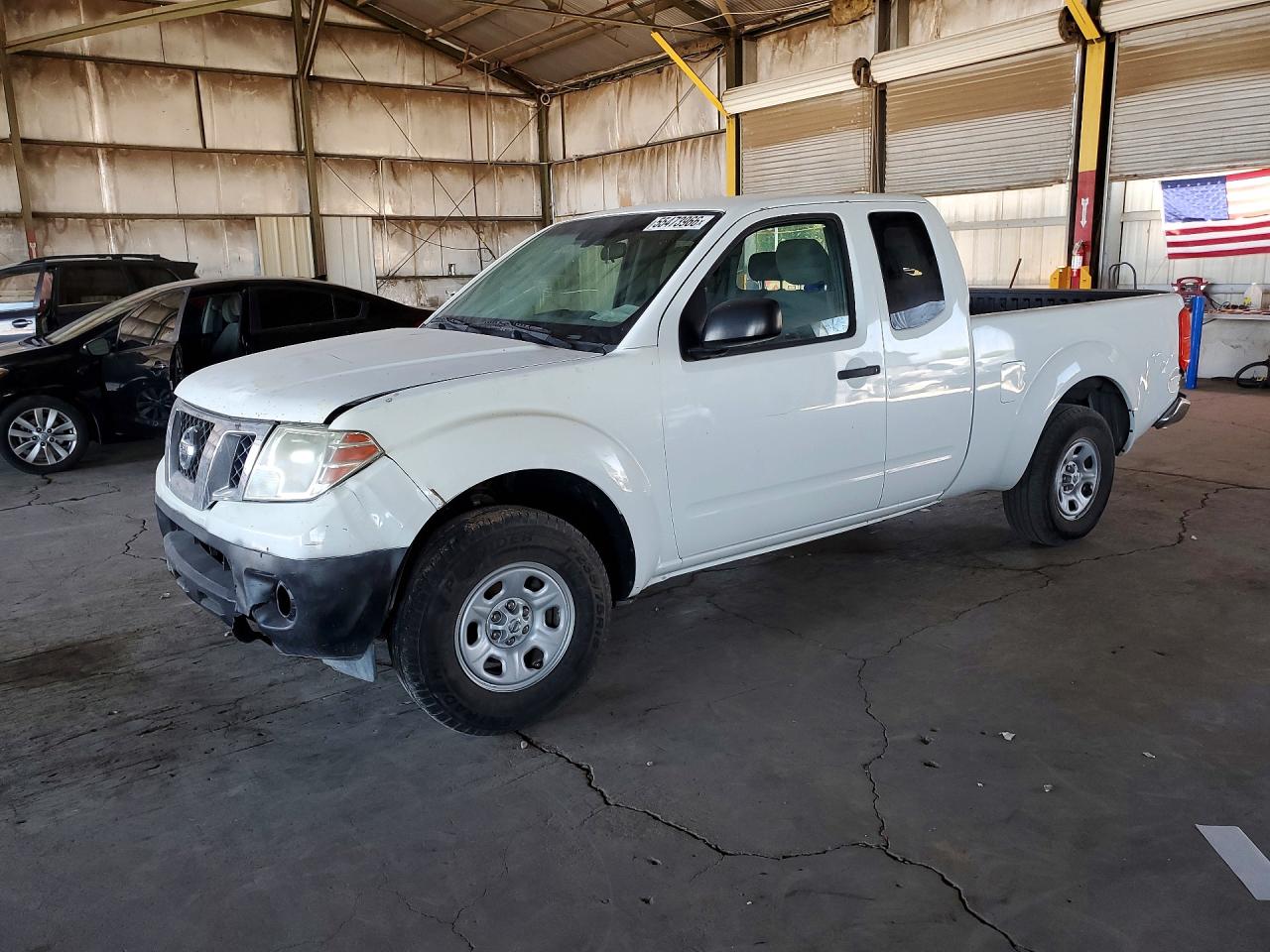 Salvage Nissan Frontier Image