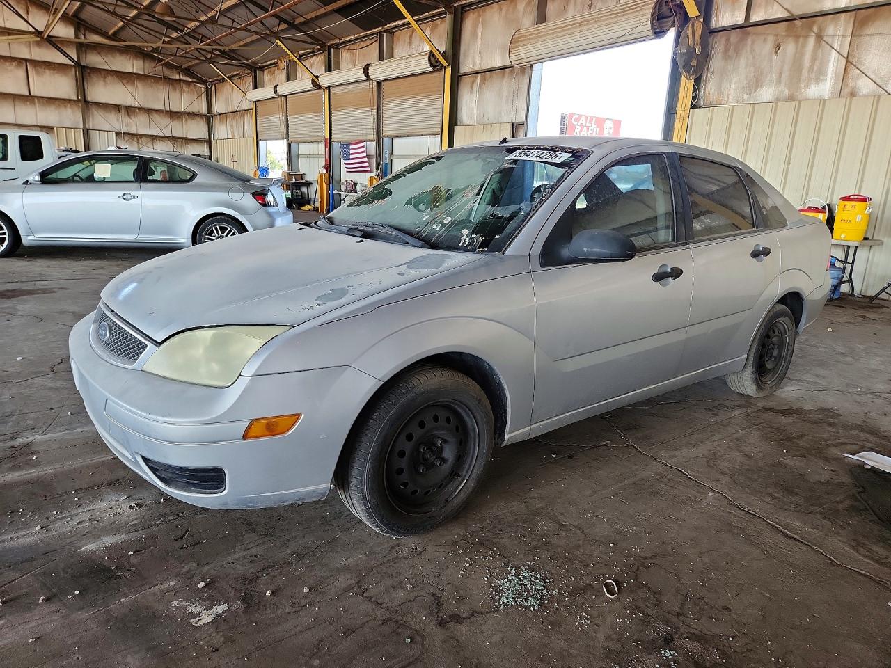 Salvage Ford Focus Image