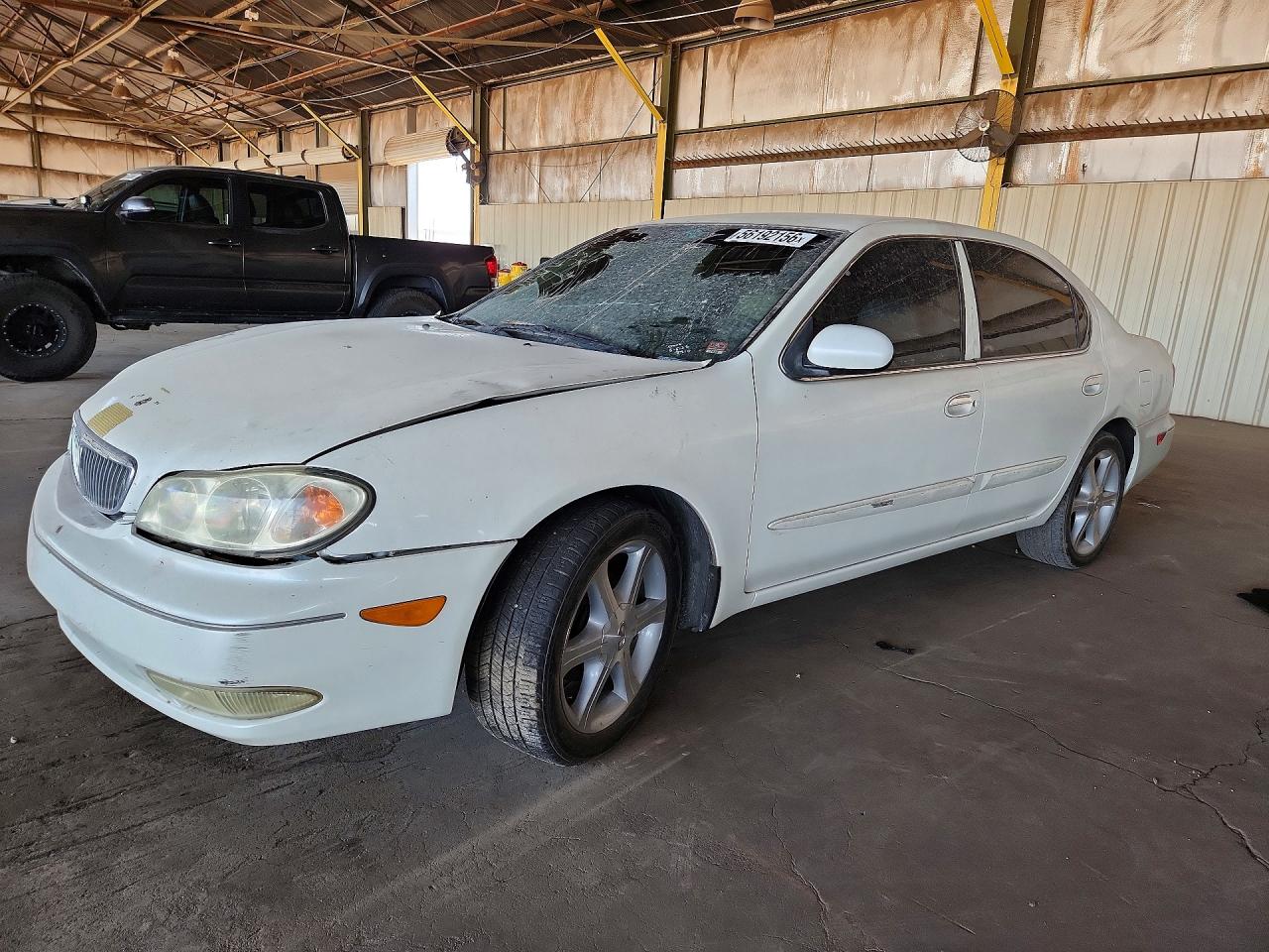 Salvage INFINITI I30 Image