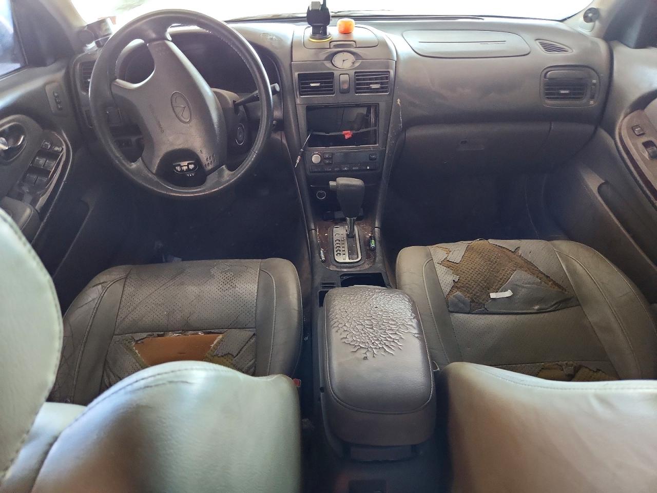 INFINITI I30 Base