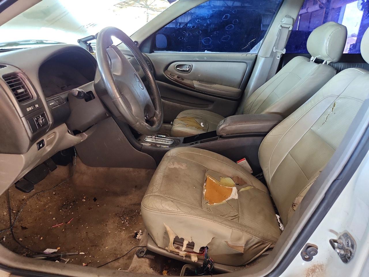 INFINITI I30 Base