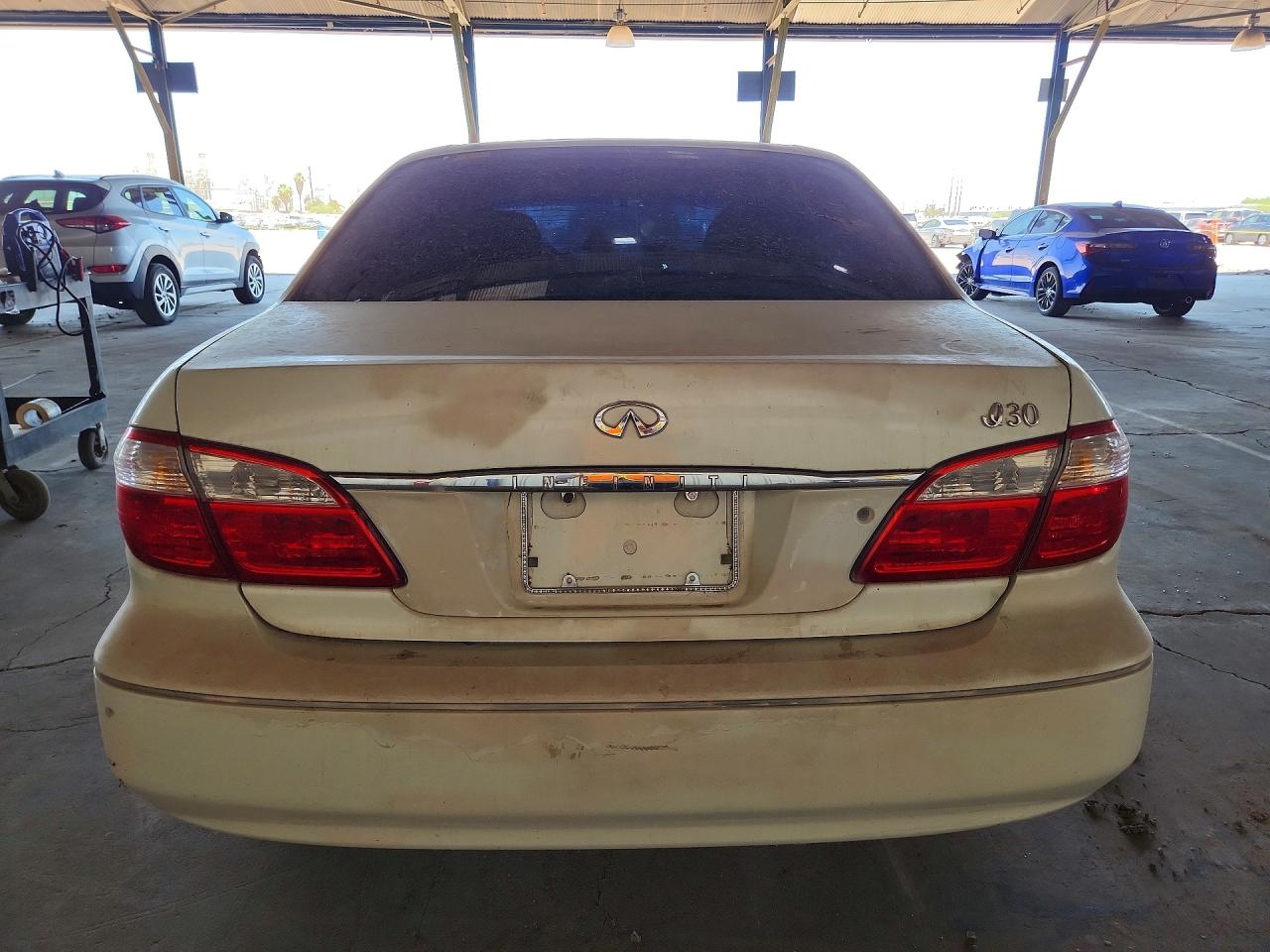 INFINITI I30 Base