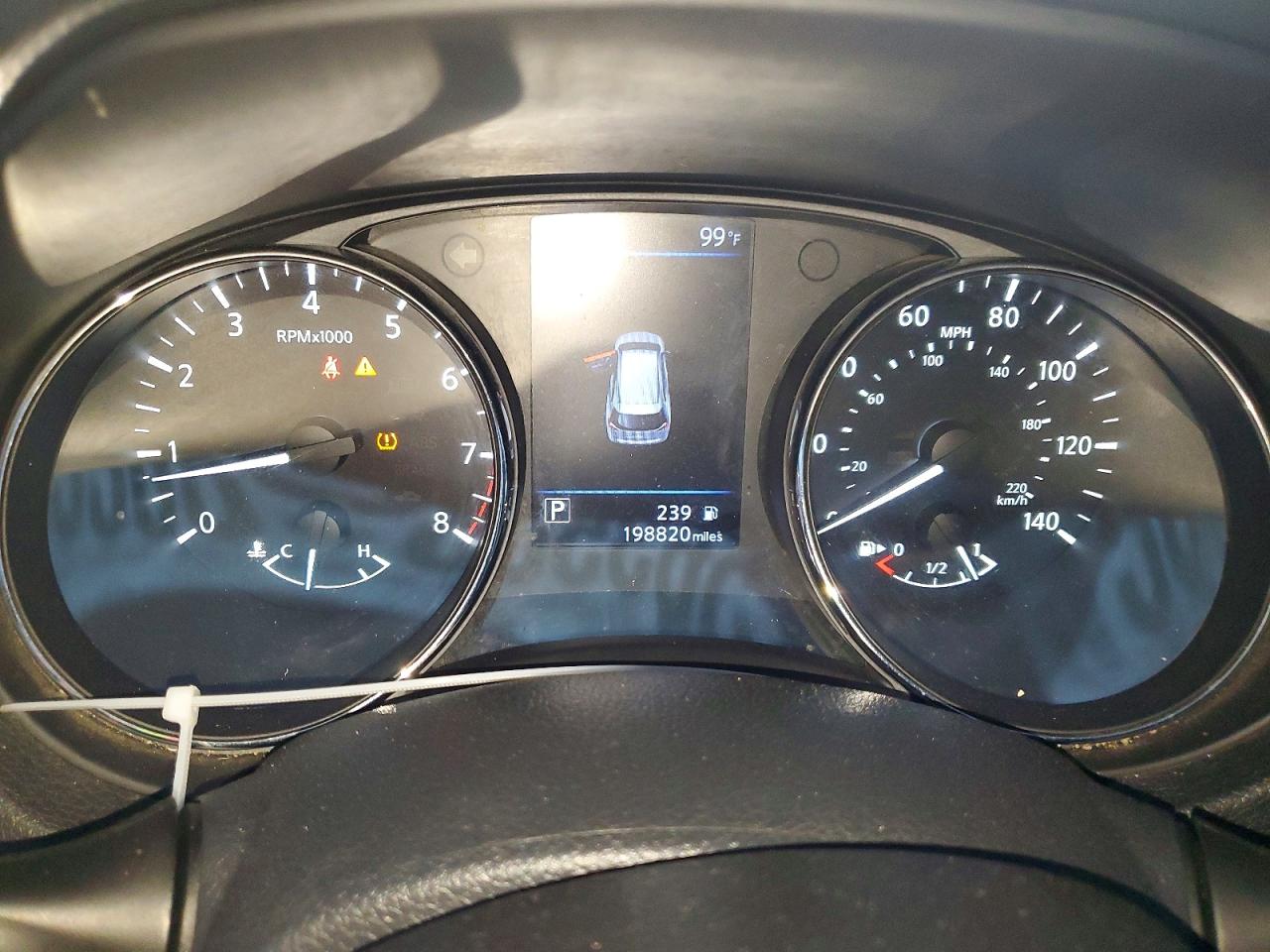 Nissan Rogue S
