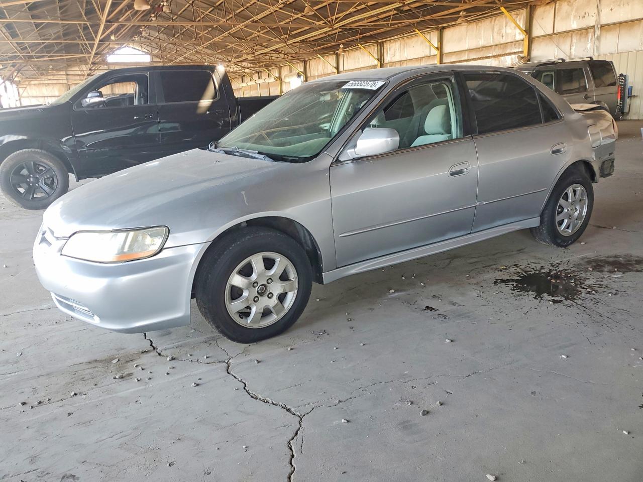 Salvage Honda Accord Image