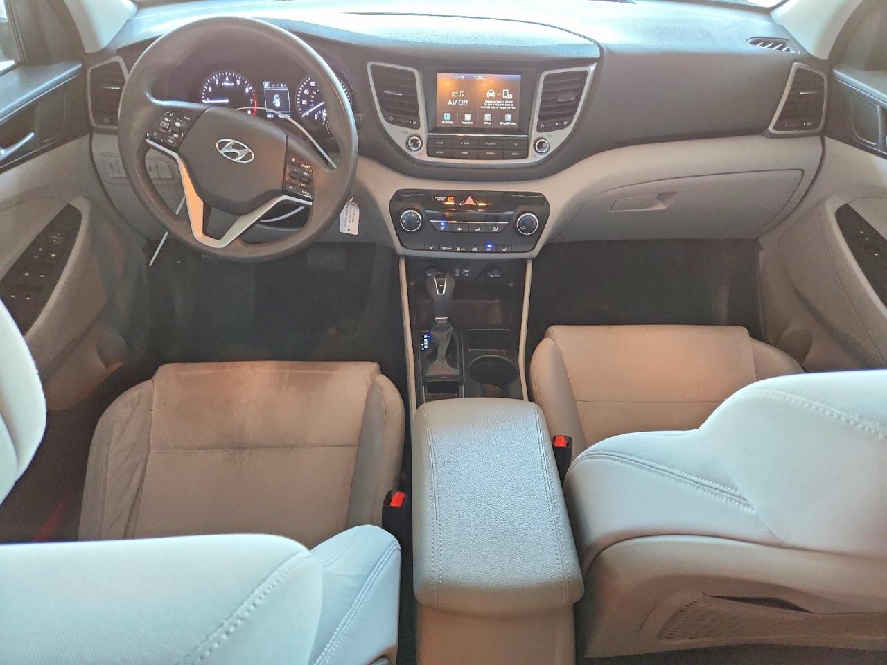 Hyundai TUCSON Sel