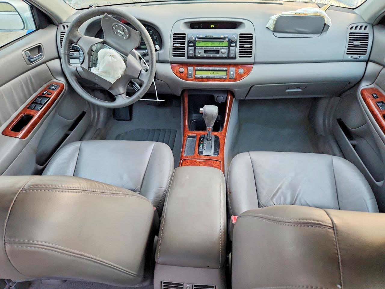 Toyota Camry Xle