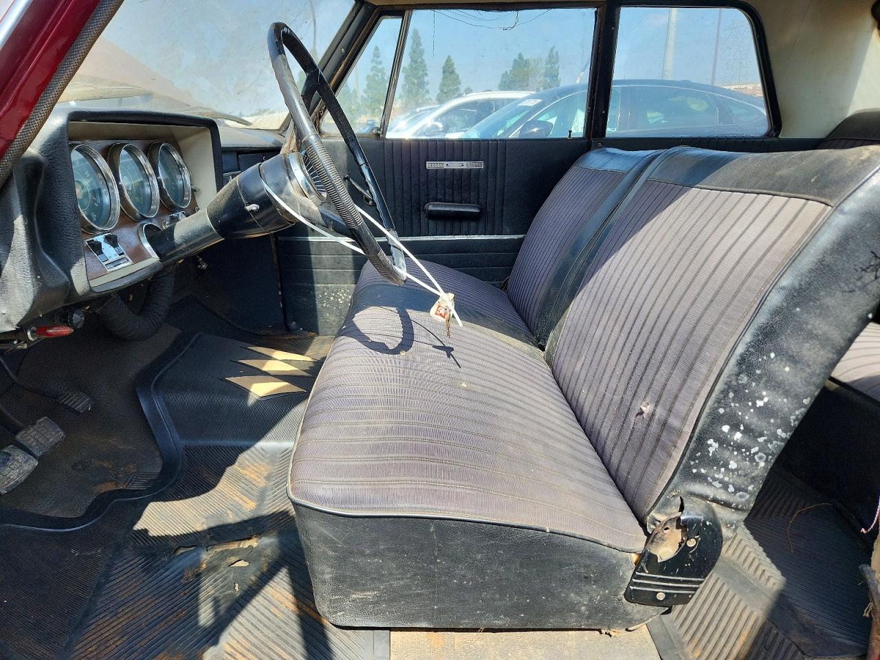 Studebaker Commander Sedan