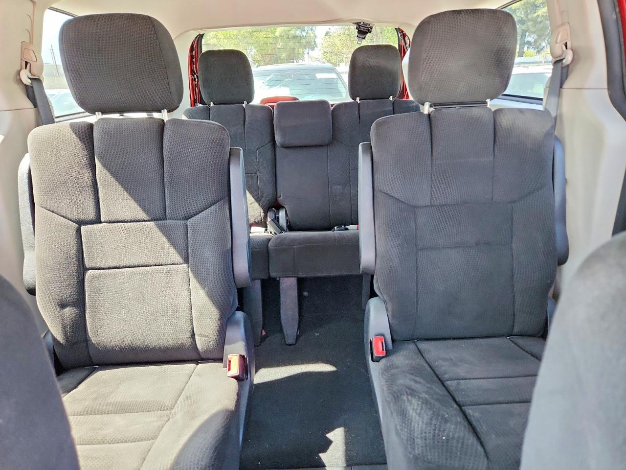 Dodge Caravan Sxt