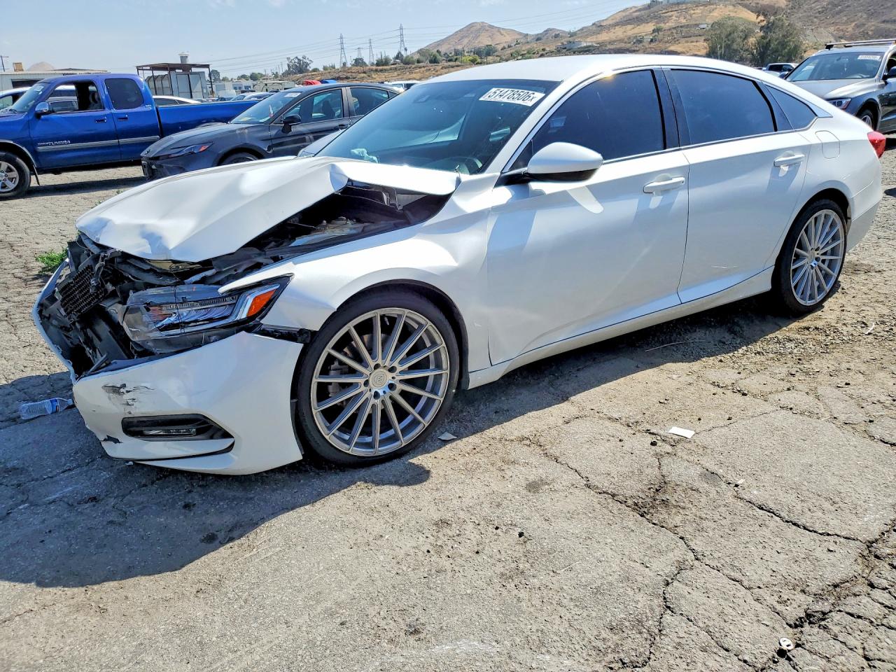 Salvage Honda Accord Image