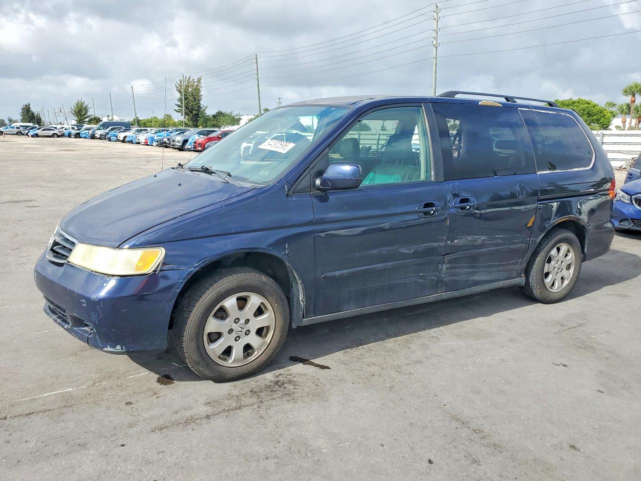 Salvage Honda Odyssey Image