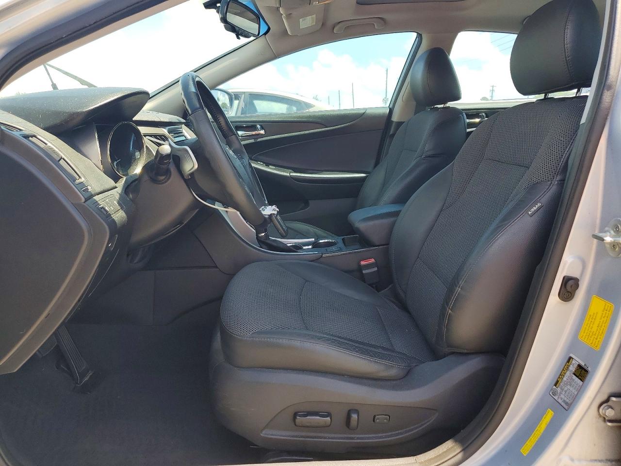 Hyundai SONATA Se 2.0t