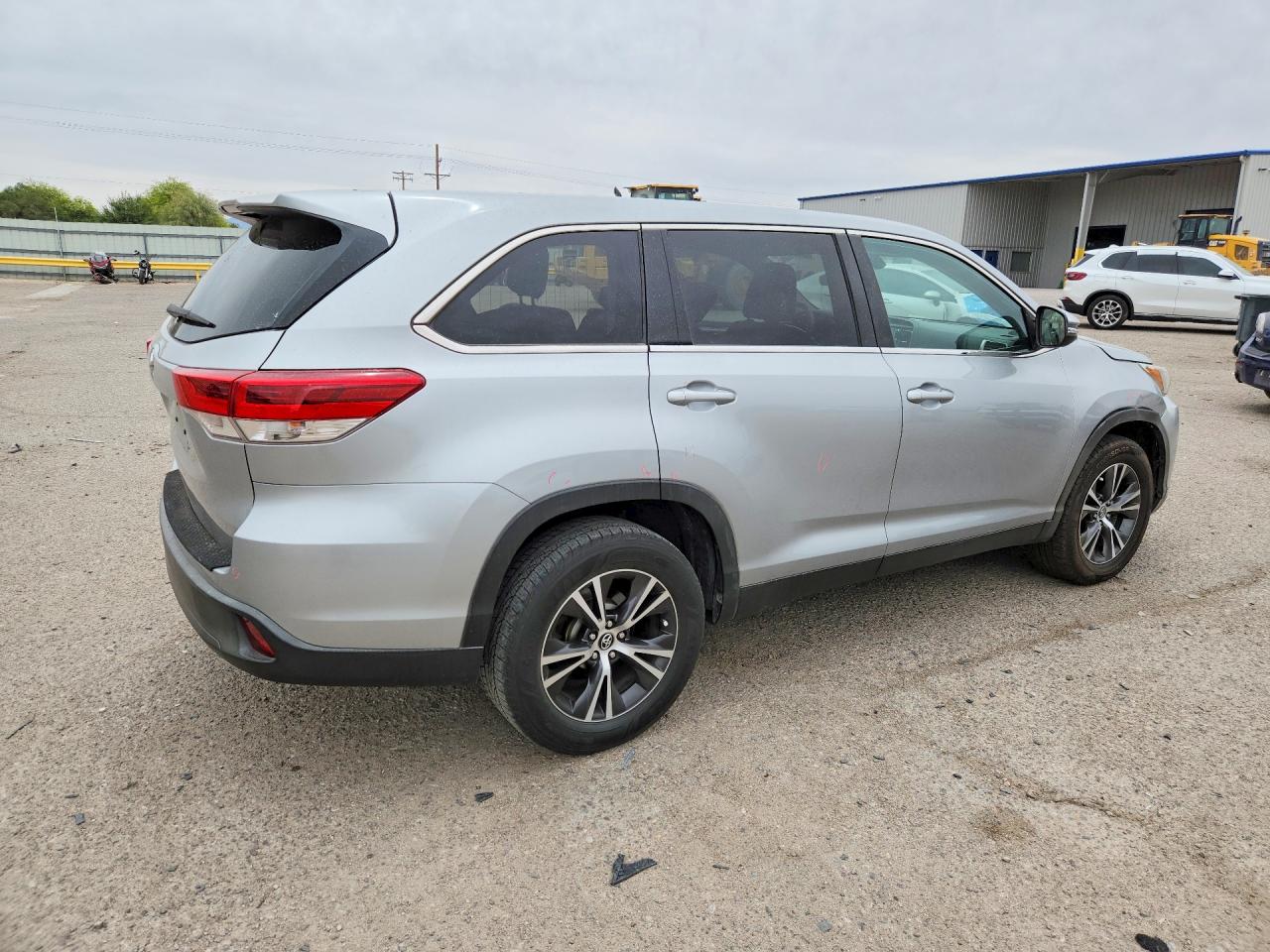 Toyota Highlander Le