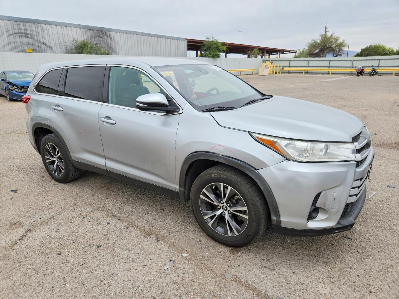 Toyota Highlander Le