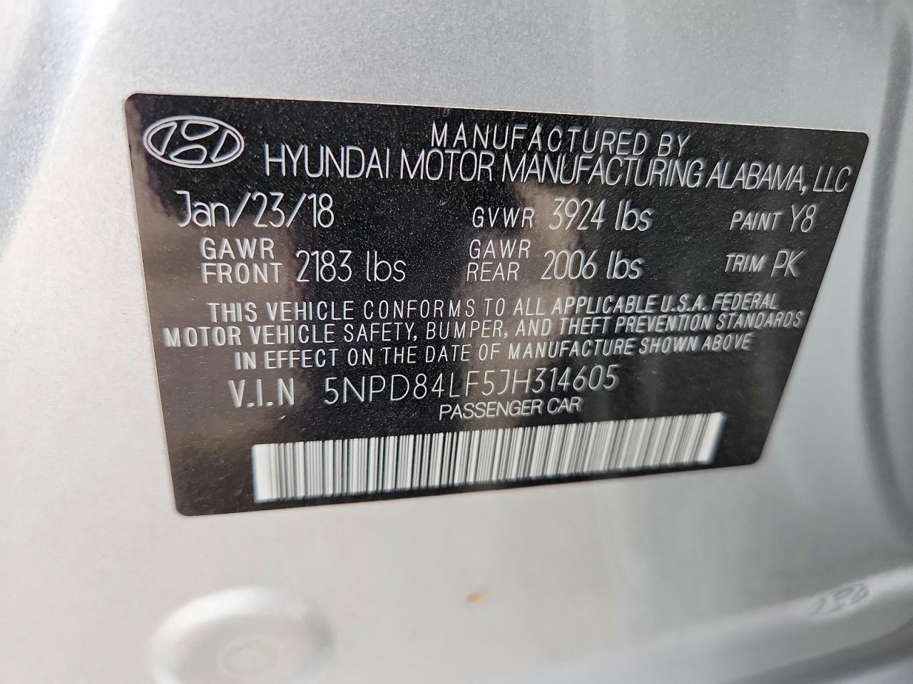 Hyundai ELANTRA