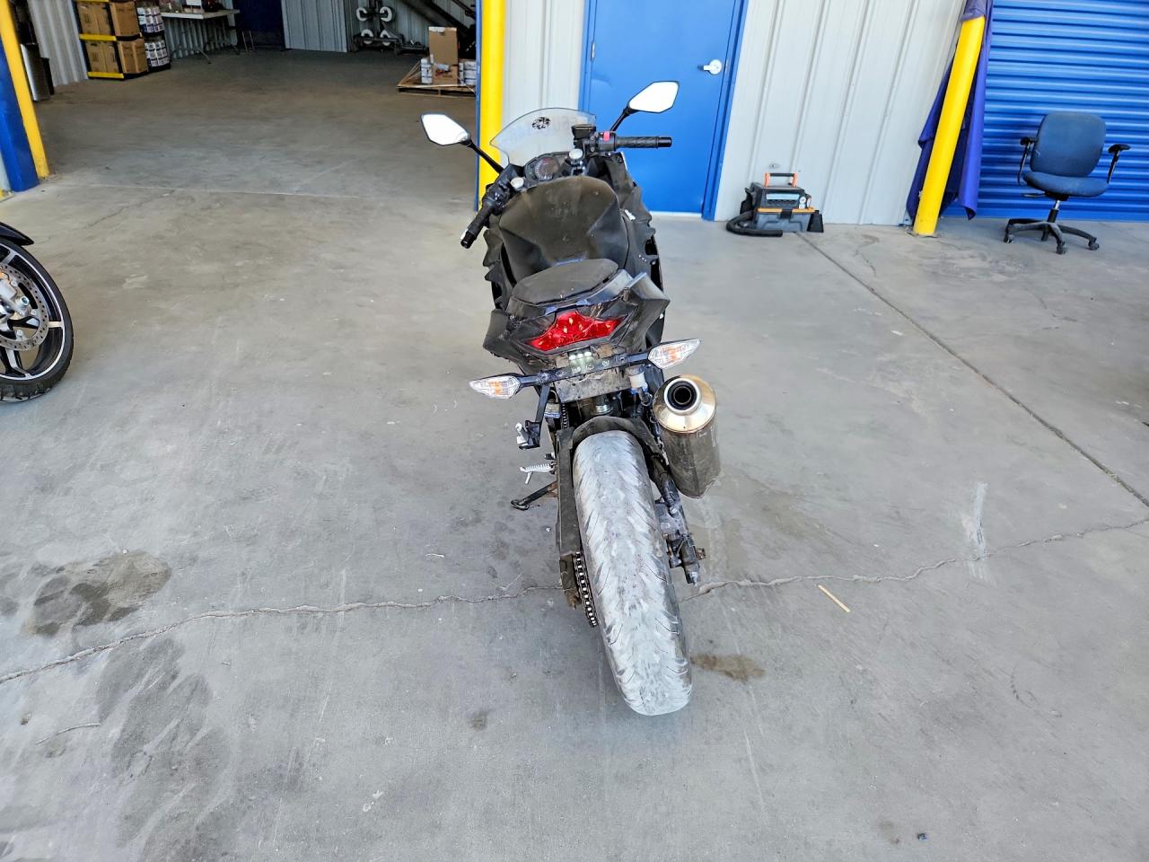 Kawasaki Ex400