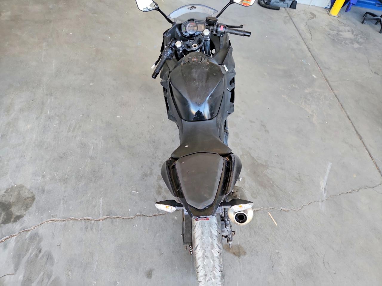 Kawasaki Ex400
