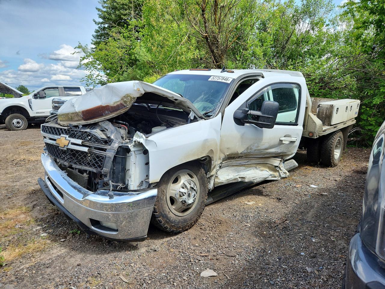Salvage Chevrolet Silverado Image