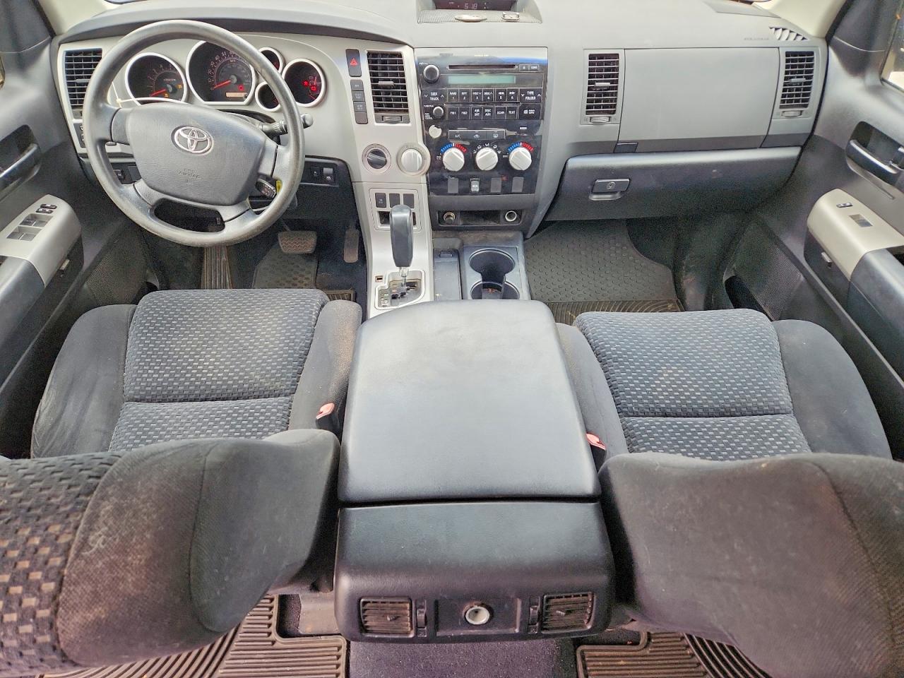 Toyota Tundra Sr5