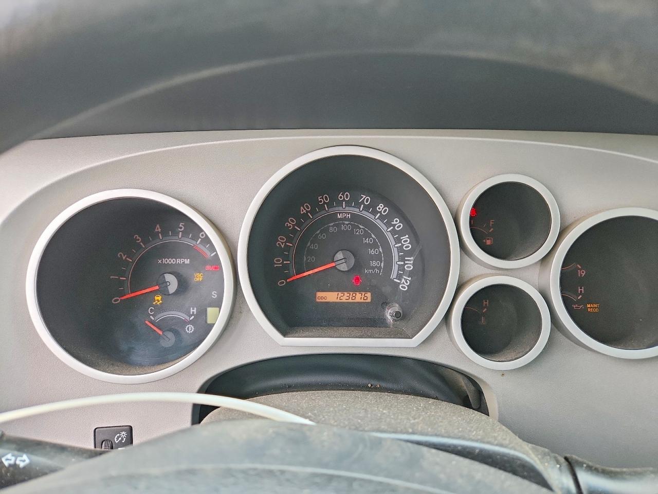 Toyota Tundra Sr5
