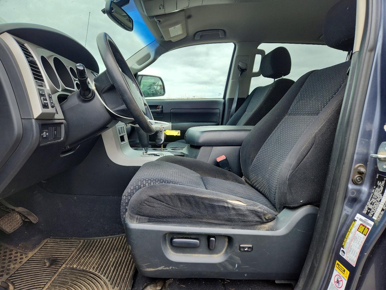 Toyota Tundra Sr5