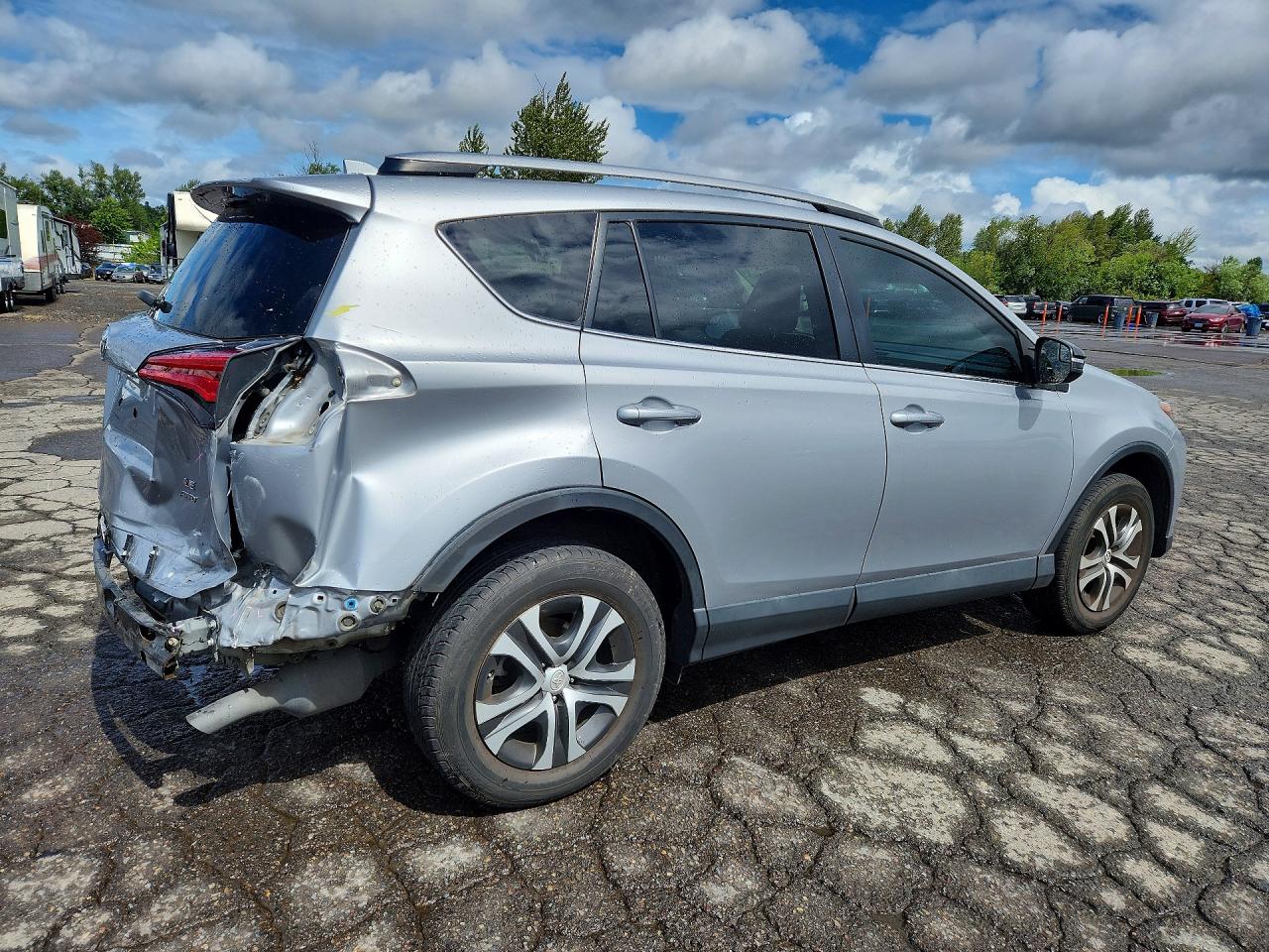 Toyota RAV4 Le